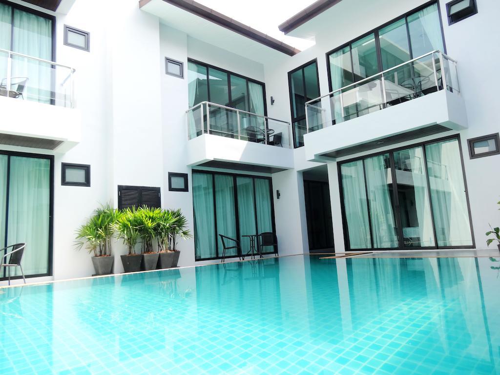 Good Day Phuket Hotel Exterior photo